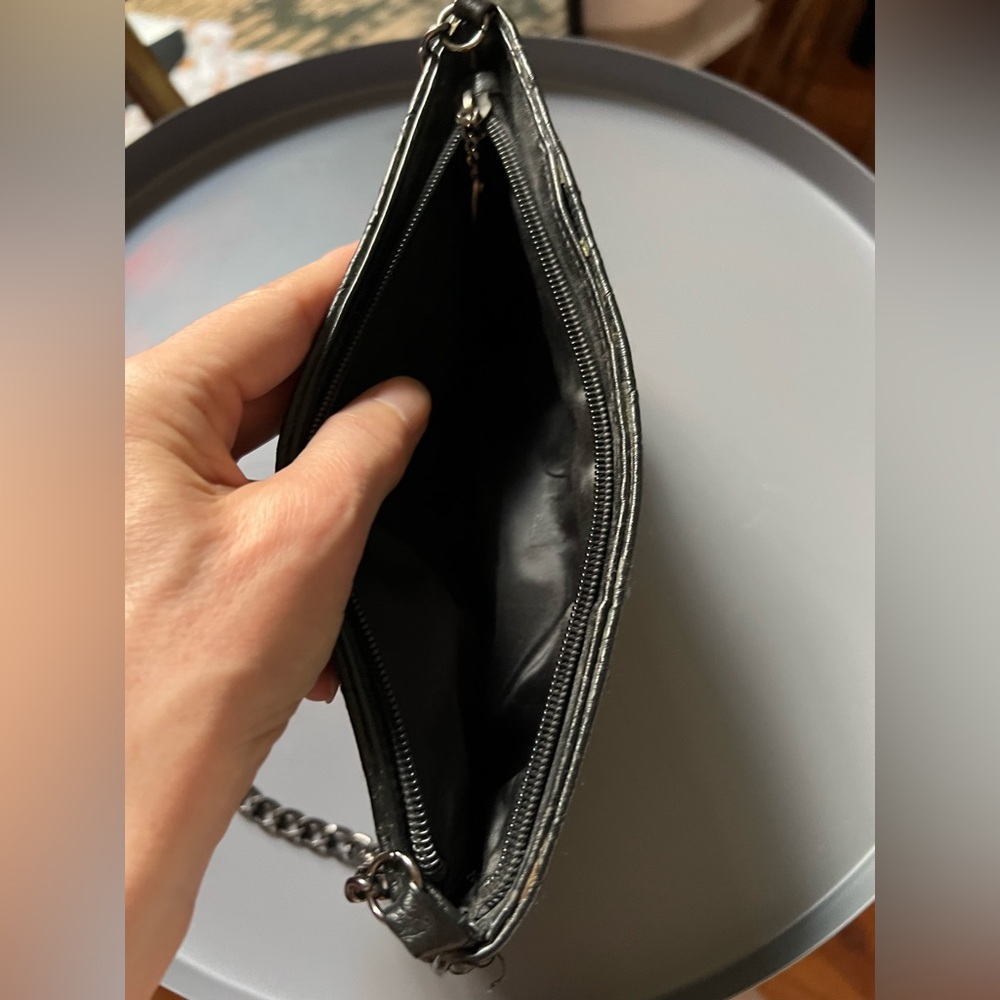 Jessica McClintock Black Quilted Chain-Strap Crossbody Bag - Picture 5 of 7